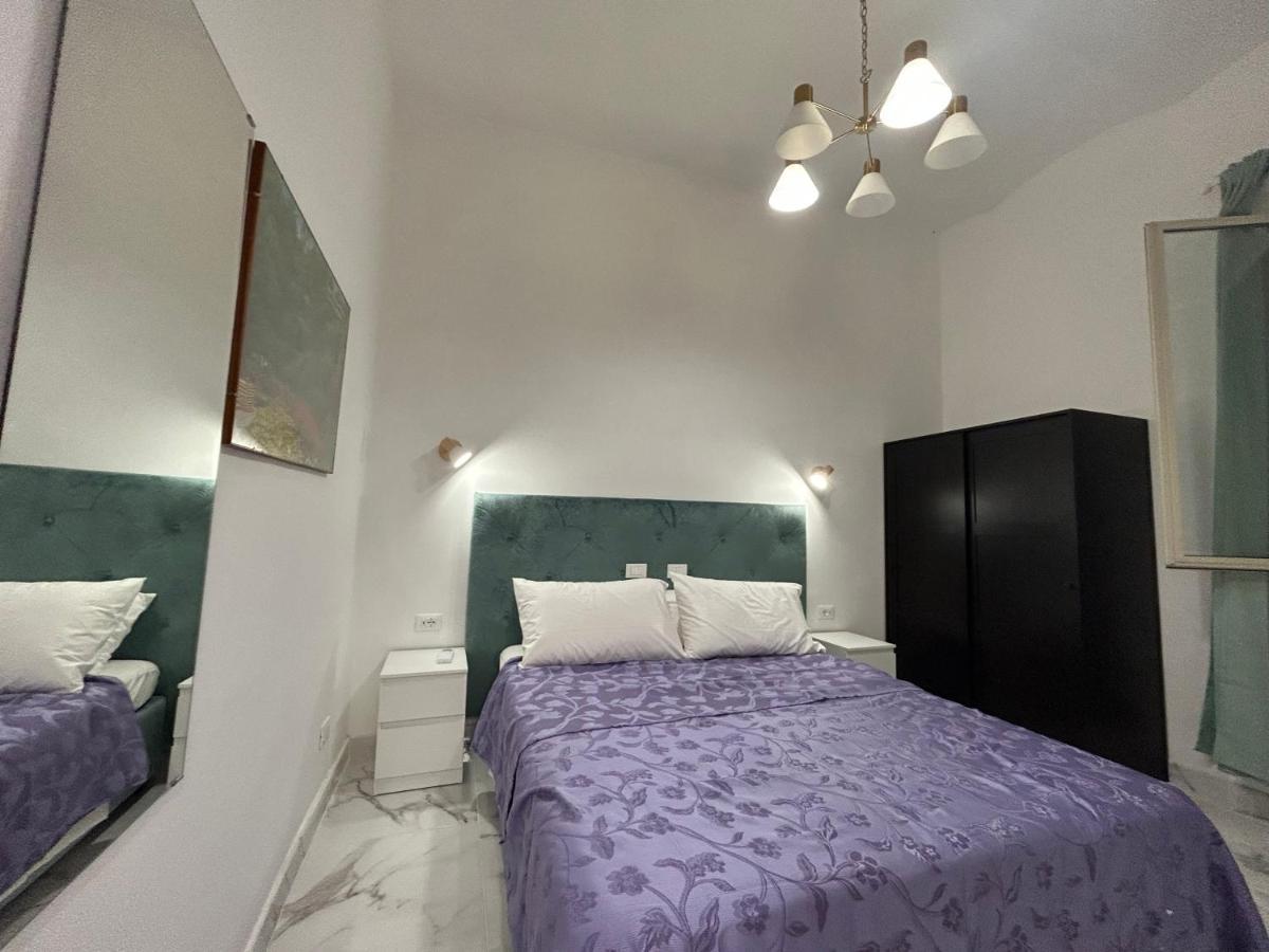 Guesthouse Dahlia Rossa Rome Exterior photo