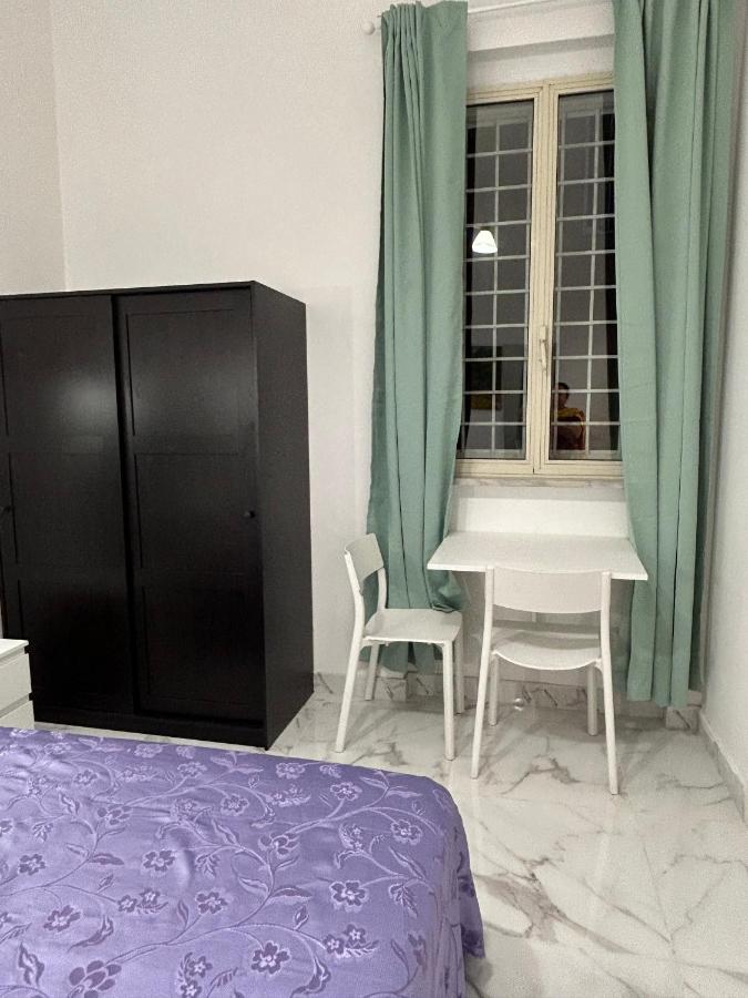 Guesthouse Dahlia Rossa Rome Exterior photo